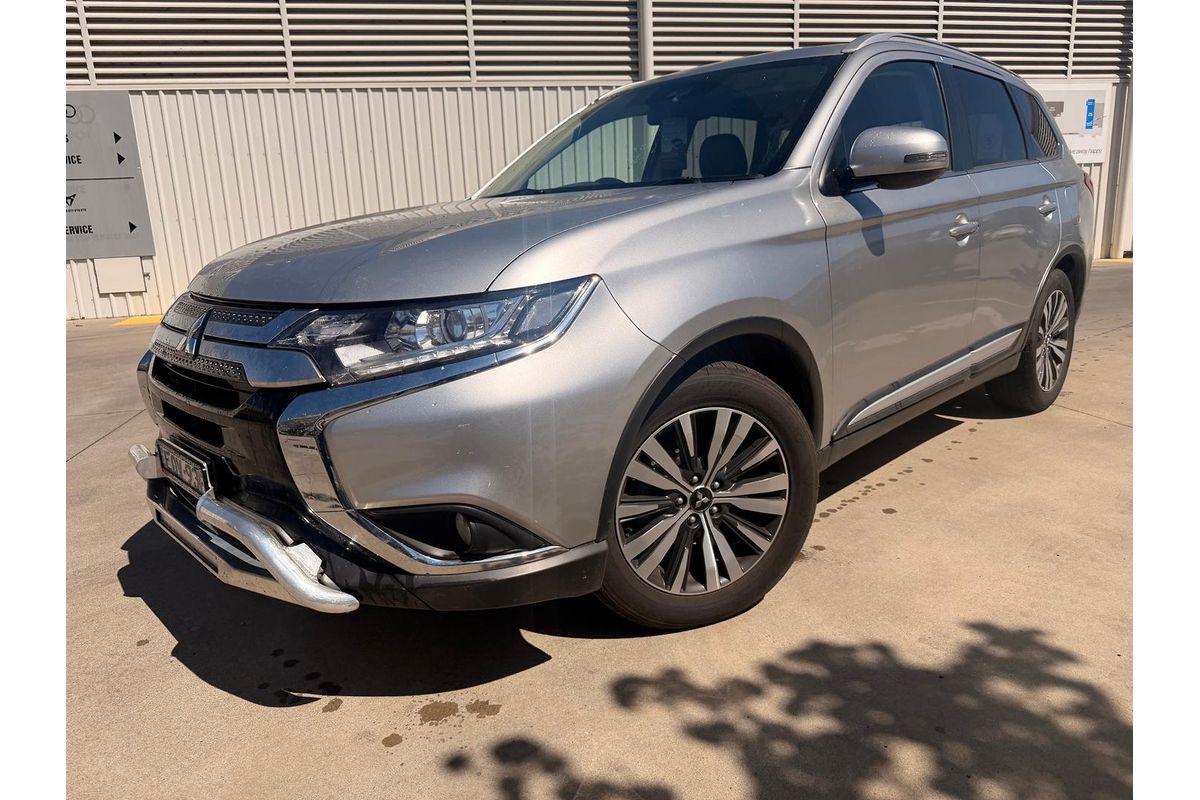 2021 Mitsubishi Outlander LS ZL
