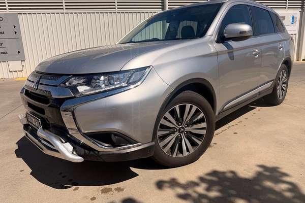 2021 Mitsubishi Outlander LS ZL