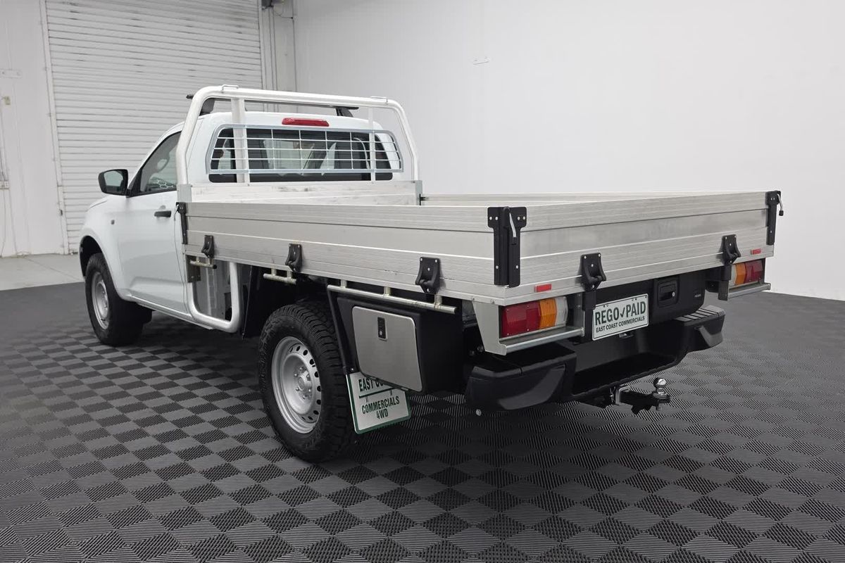 2025 Isuzu D-MAX SX 4X4