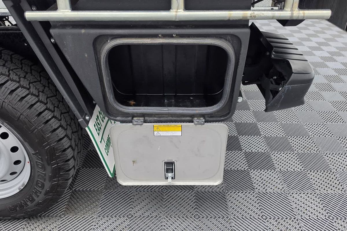 2025 Isuzu D-MAX SX 4X4