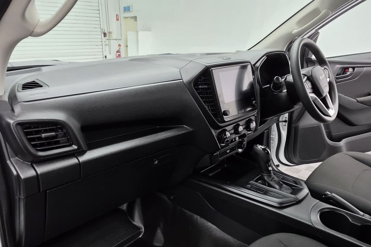 2025 Isuzu D-MAX SX 4X4
