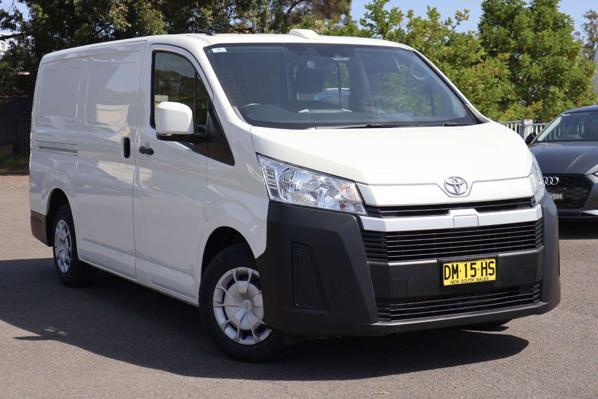 2024 Toyota Hiace GDH300R LWB