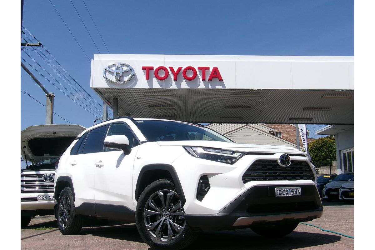 2025 Toyota RAV4 GXL AXAH52R