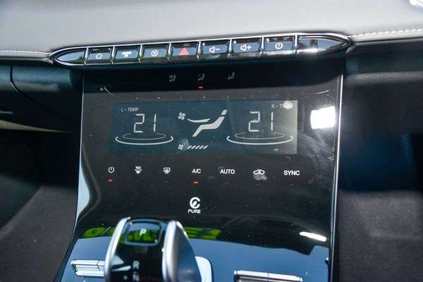 2026 Chery Tiggo 4 Urban thumb-13