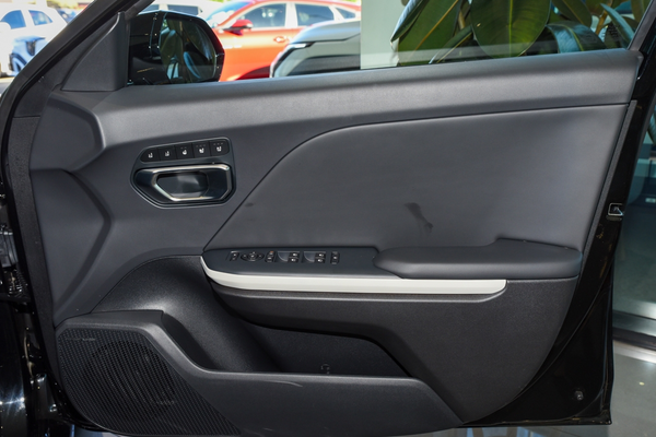 2026 Kia K4 GT-Line CL4m thumb-12