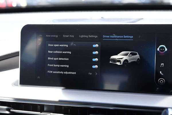 2026 Chery Tiggo 4 Hybrid Ultimate thumb-14