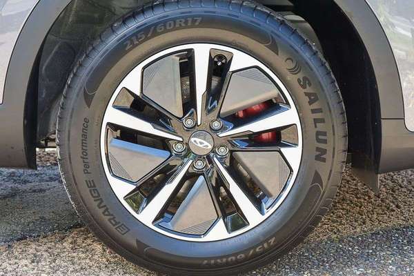 2026 Chery Tiggo 4 Hybrid Ultimate thumb-19