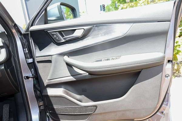 2026 Chery Tiggo 4 Hybrid Ultimate thumb-16