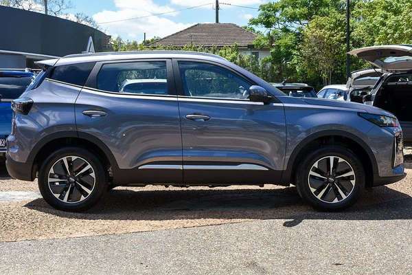 2026 Chery Tiggo 4 Hybrid Ultimate thumb-2