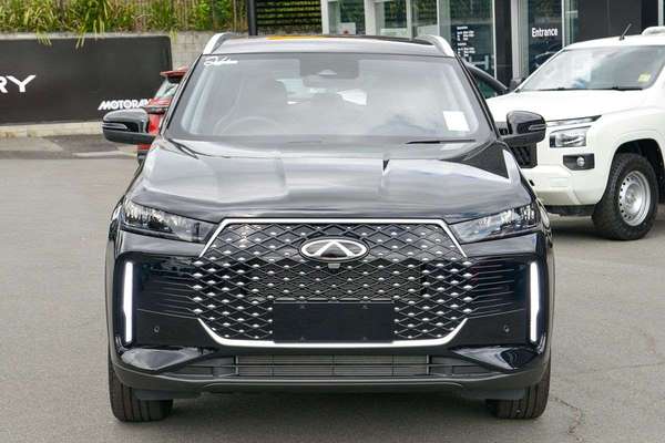 2026 Chery Tiggo 4 Hybrid Ultimate thumb-1