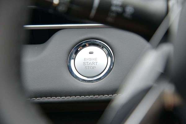 2026 Chery Tiggo 4 Hybrid Ultimate thumb-18