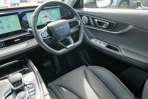 2026 Chery Tiggo 7 Super Hybrid Ultimate T32 thumb-11