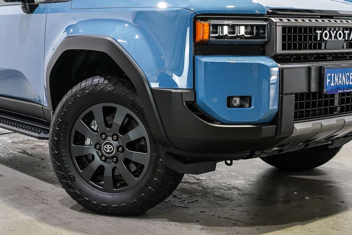 2024 Toyota Landcruiser Prado Altitude GDJ251R