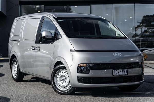 2026 Hyundai STARIA US4.V4