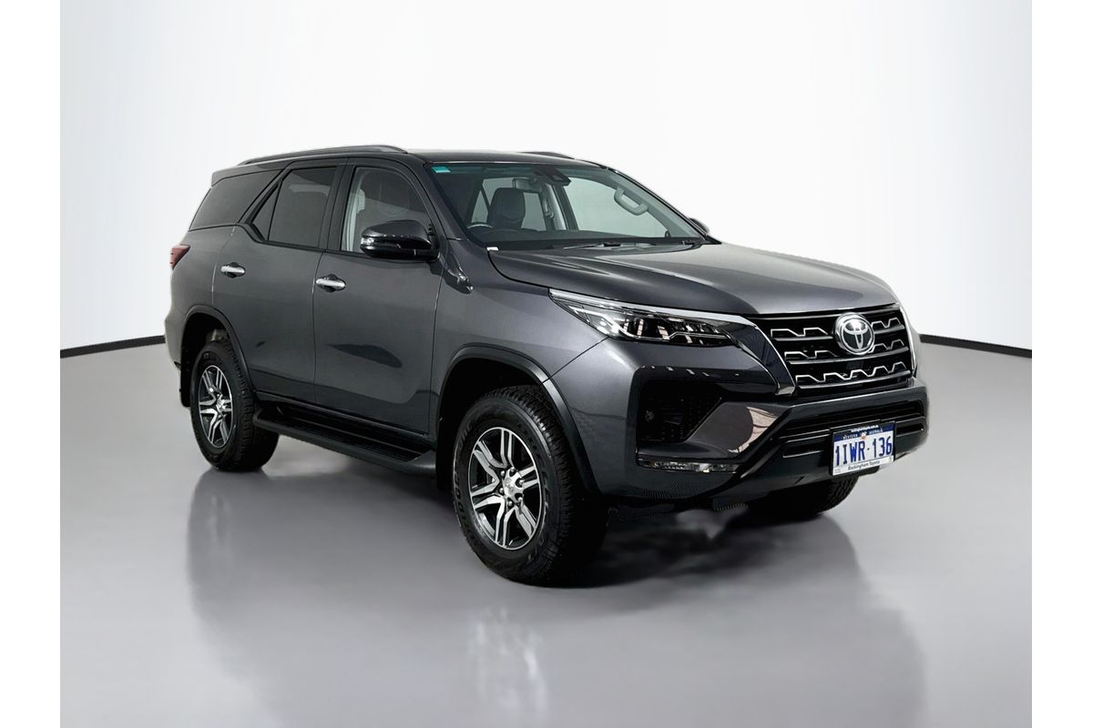 2025 Toyota Fortuner GXL GUN156R
