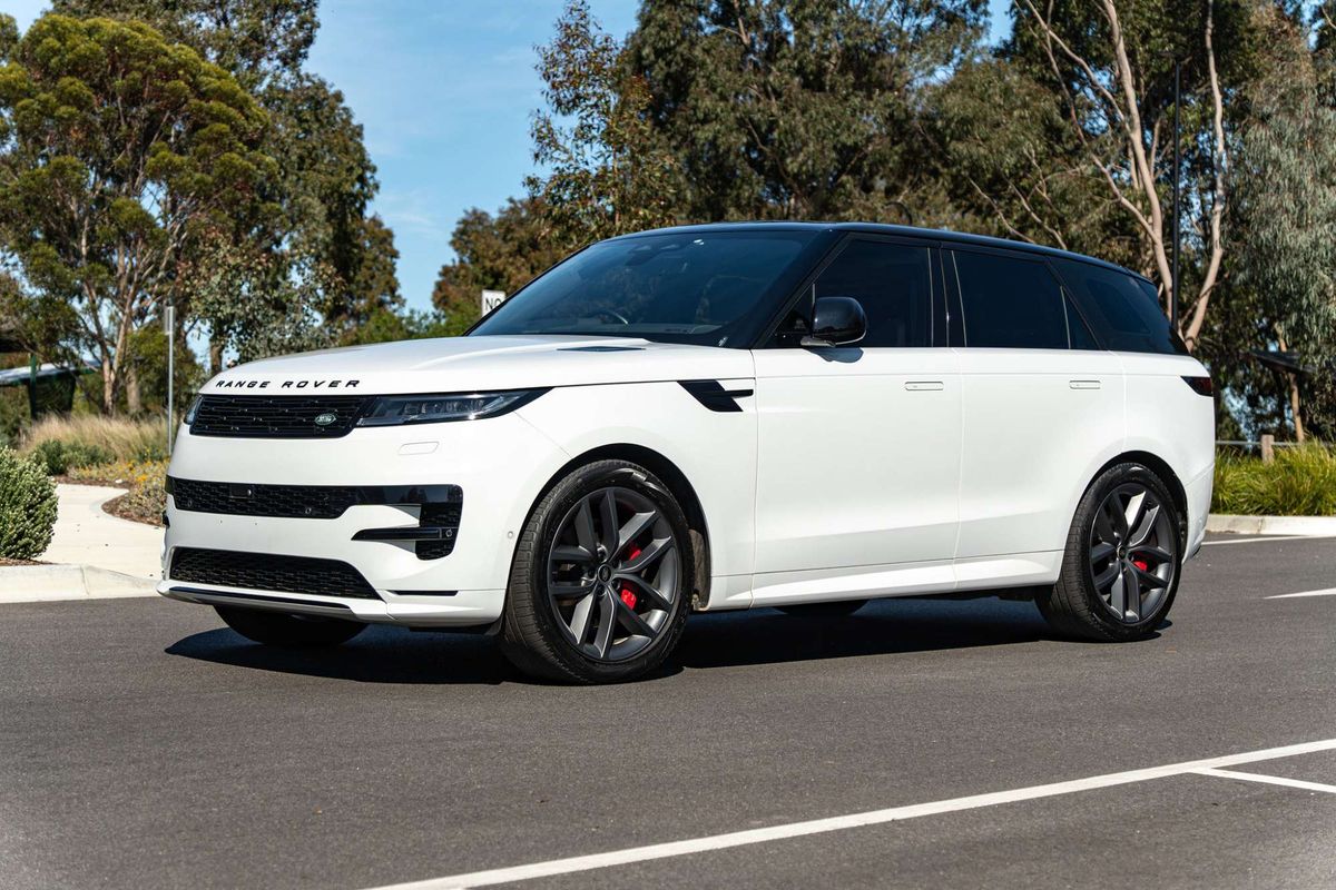 2023 Land Rover Range Rover Sport D300 Dynamic SE L461