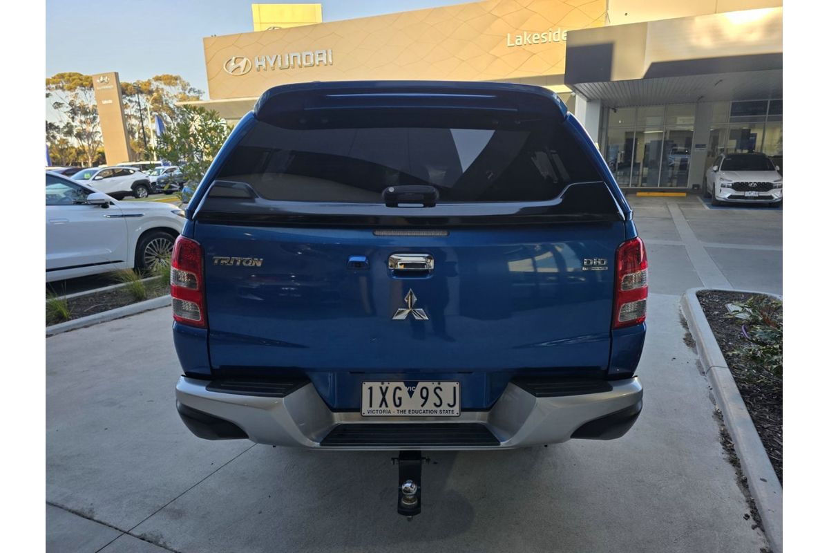 2016 Mitsubishi Triton GLS MQ 4X4 image 6