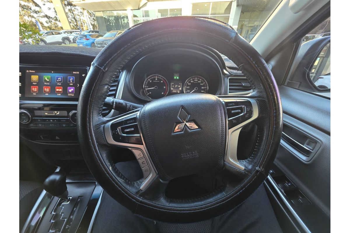 2016 Mitsubishi Triton GLS MQ 4X4 image 25