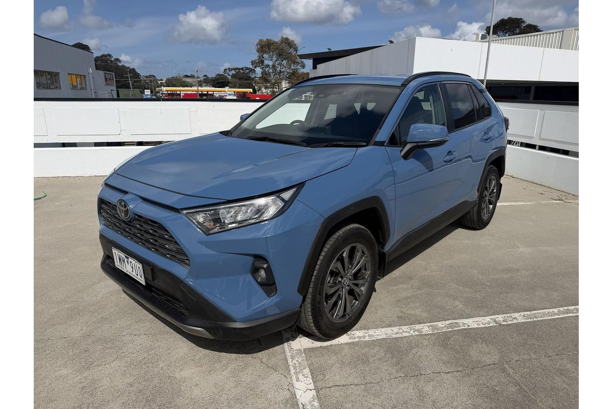2022 Toyota RAV4 GXL MXAA52R