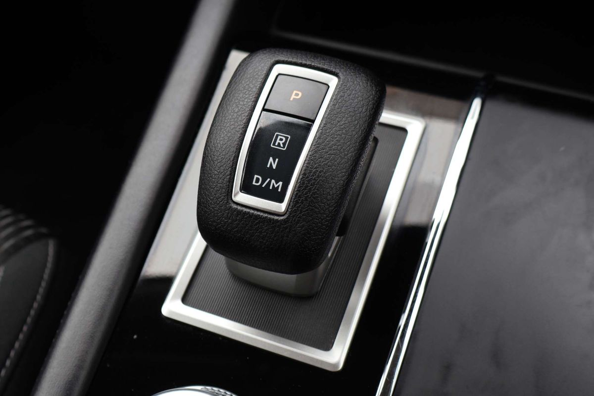 2024 Mitsubishi Outlander ES ZM