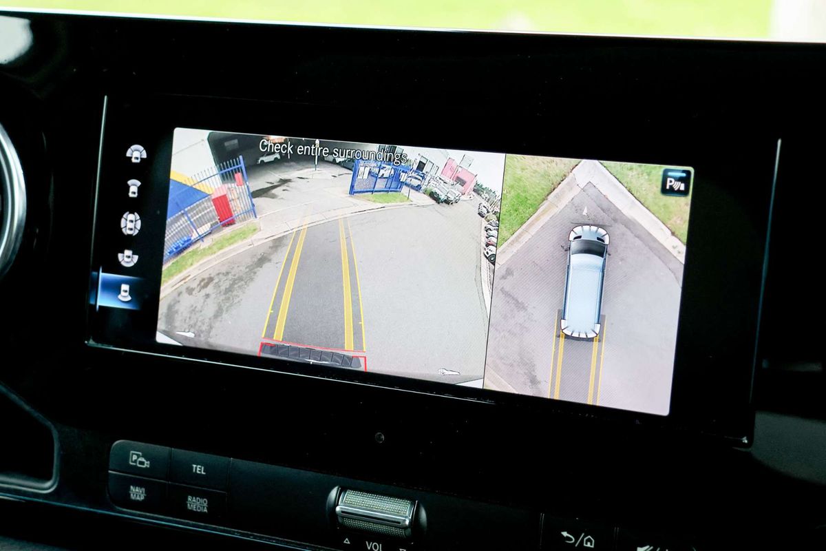 2020 Mercedes-Benz Sprinter 419CDI VS30 MWB Low Roof image 21