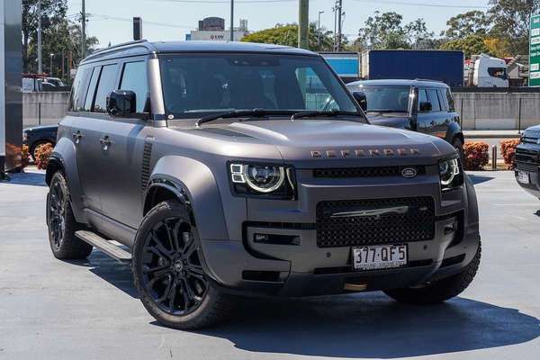 2025 Land Rover Defender 110 P635 OCTA L663