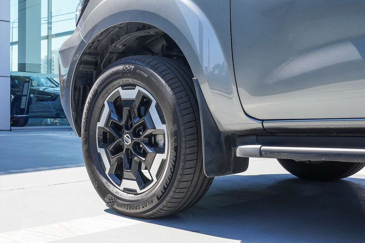 2023 Nissan Navara ST-X D23 4X4