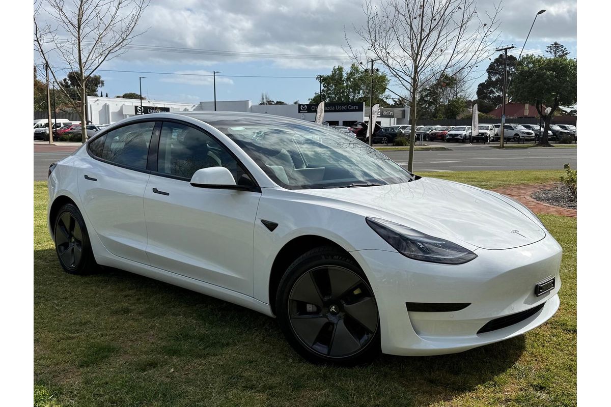 2023 Tesla Model 3 Rear-Wheel Drive
