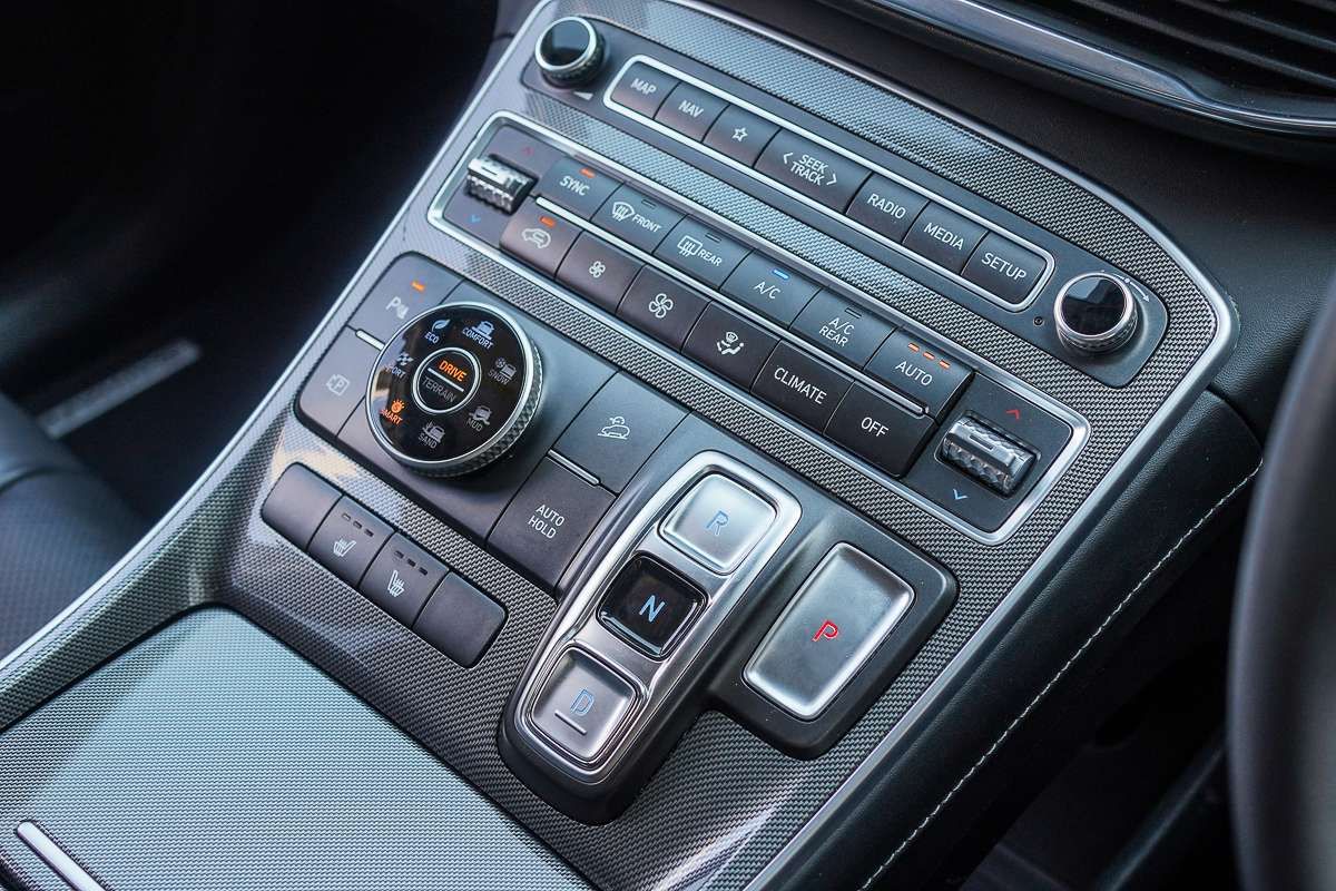 2022 Hyundai Santa Fe Elite TM.V4