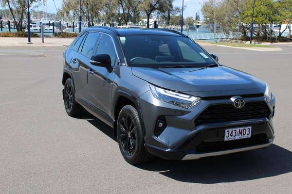 2024 Toyota RAV4 XSE AXAH52R