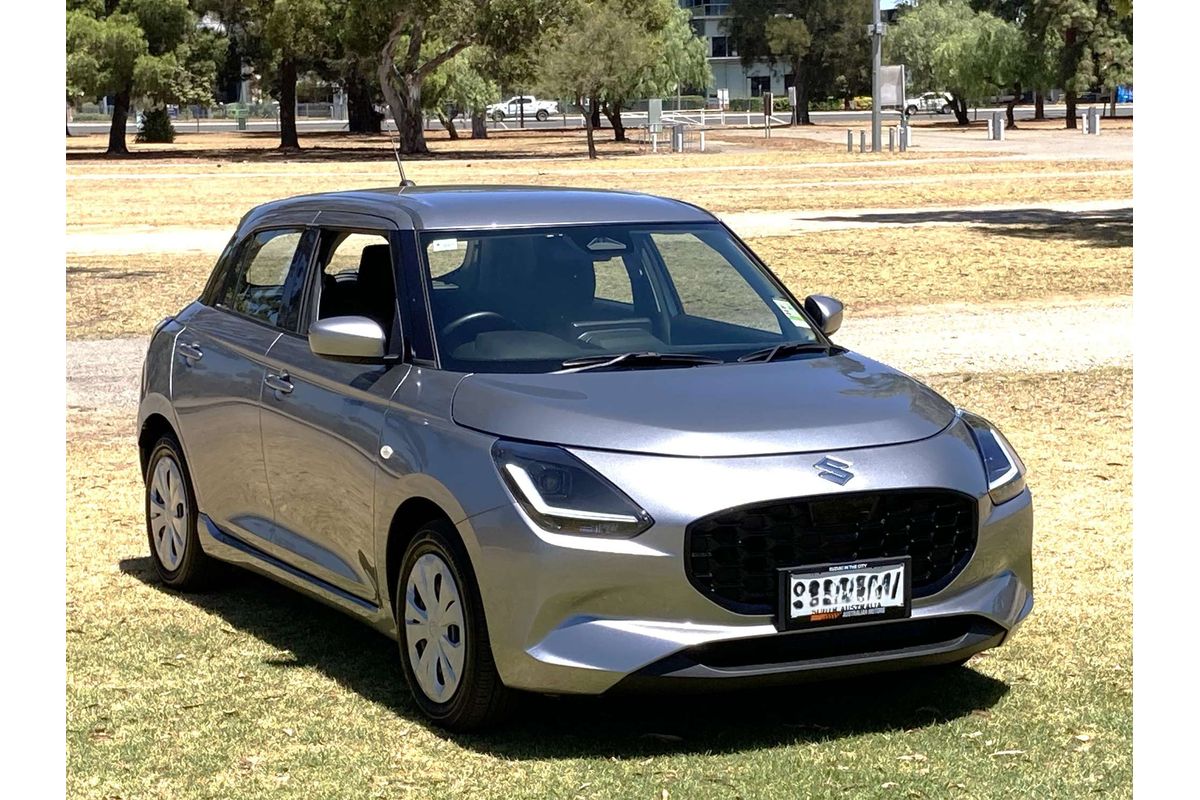 2025 Suzuki Swift Hybrid UZ