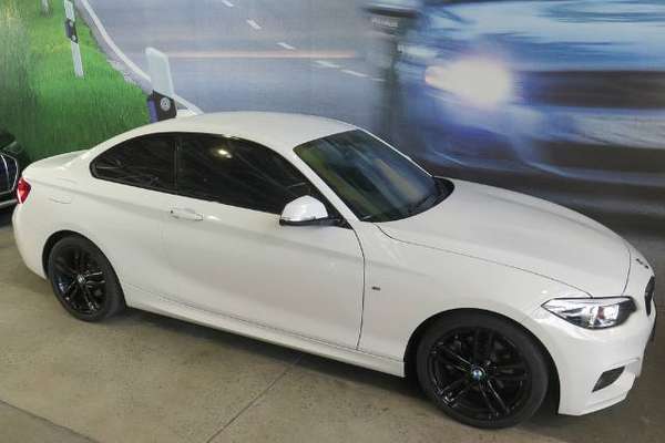 2020 BMW 220i M SPORT F22