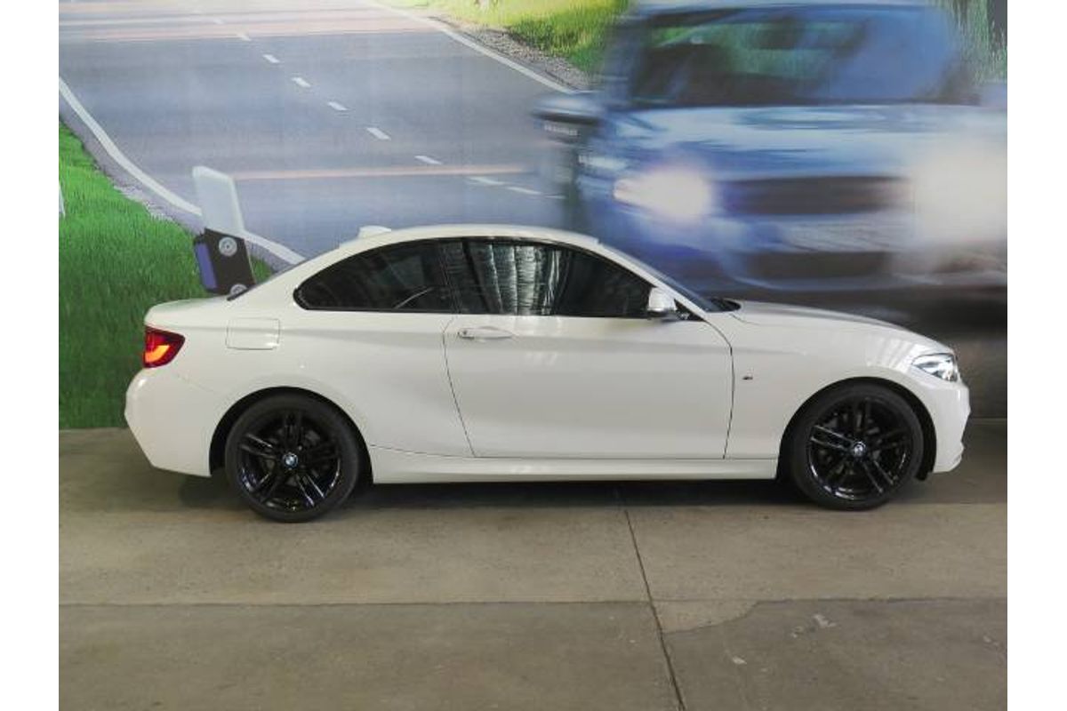2020 BMW 220i M SPORT F22