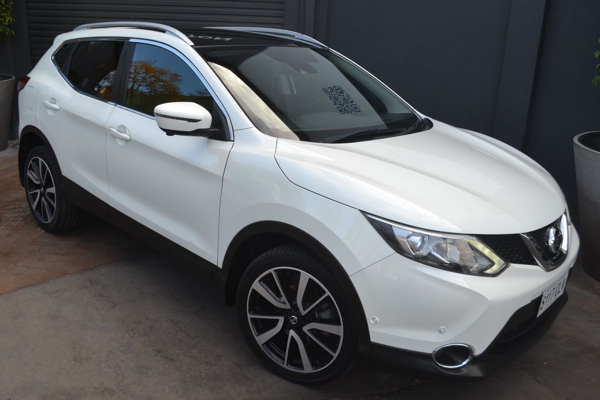 2016 Nissan QASHQAI Ti J11