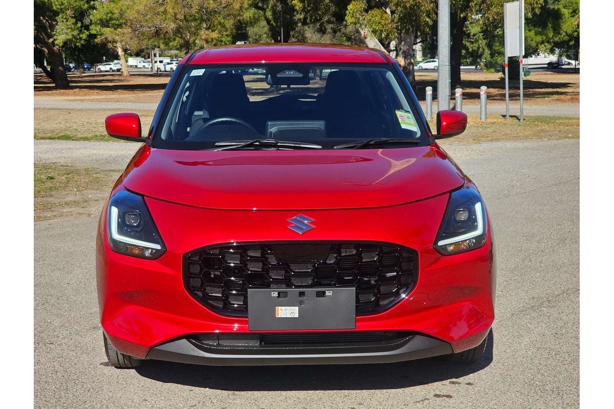 2025 Suzuki Swift Hybrid UZ