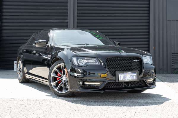 2019 Chrysler 300 SRT LX