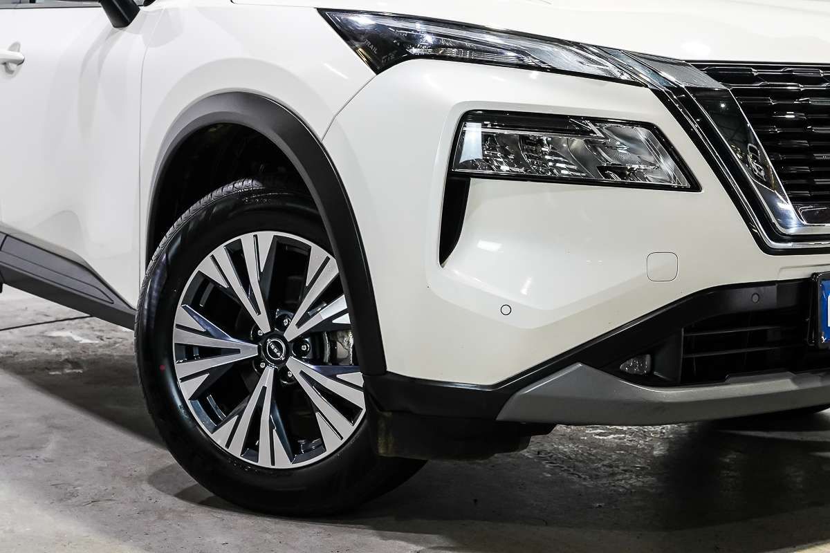 2023 Nissan X-TRAIL ST-L T33