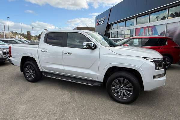 2025 Mitsubishi Triton GLS MV 4X4