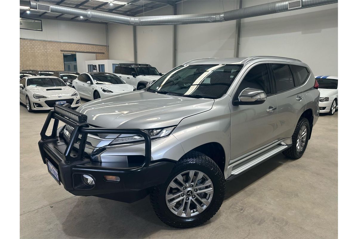 2023 Mitsubishi PAJERO SPORT GLX QF