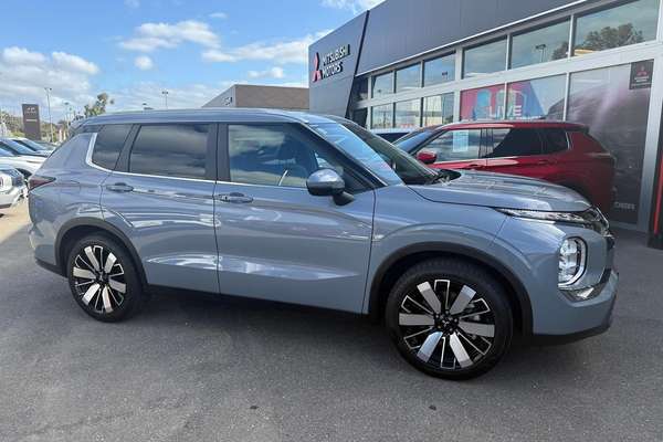 2025 Mitsubishi Outlander Aspire ZM
