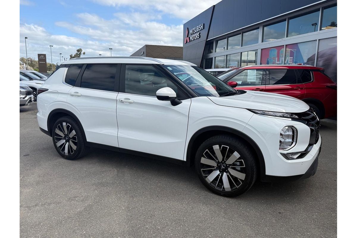 2025 Mitsubishi Outlander Aspire ZM