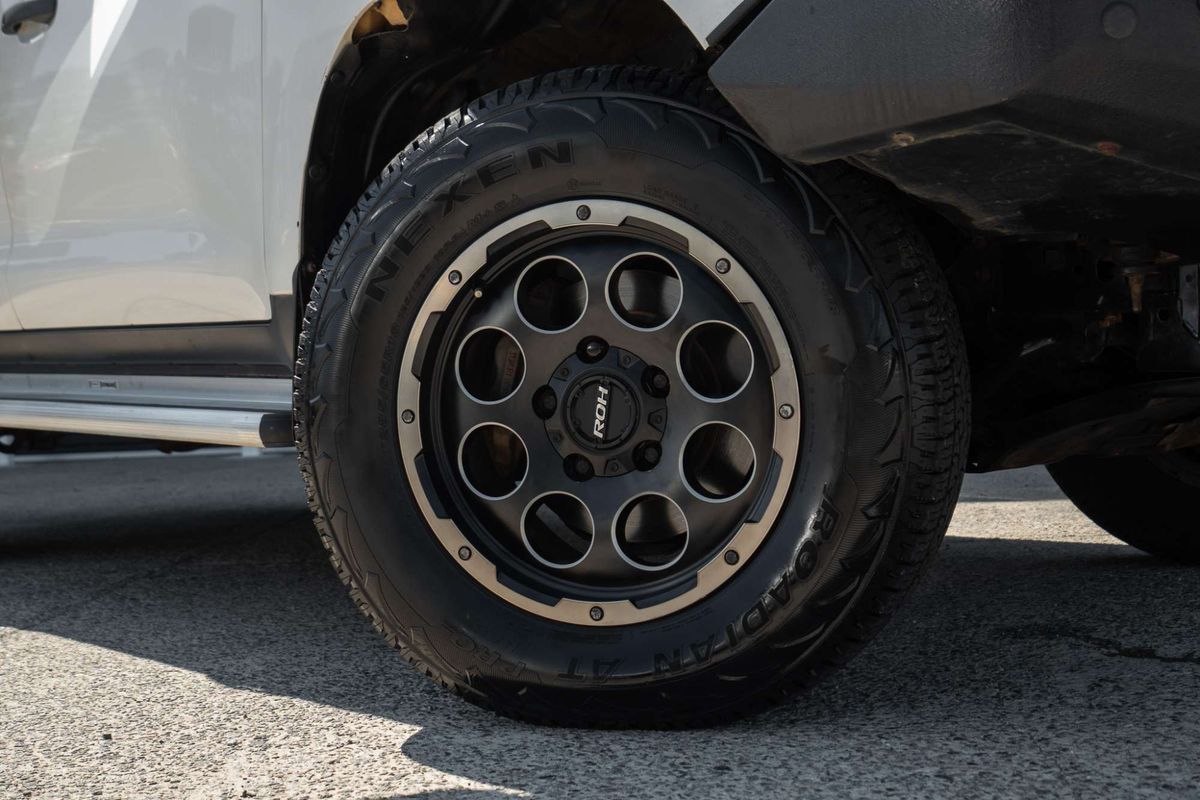 2013 Toyota Landcruiser GX VDJ200R
