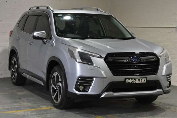 2022 Subaru Forester 2.5i-L S5