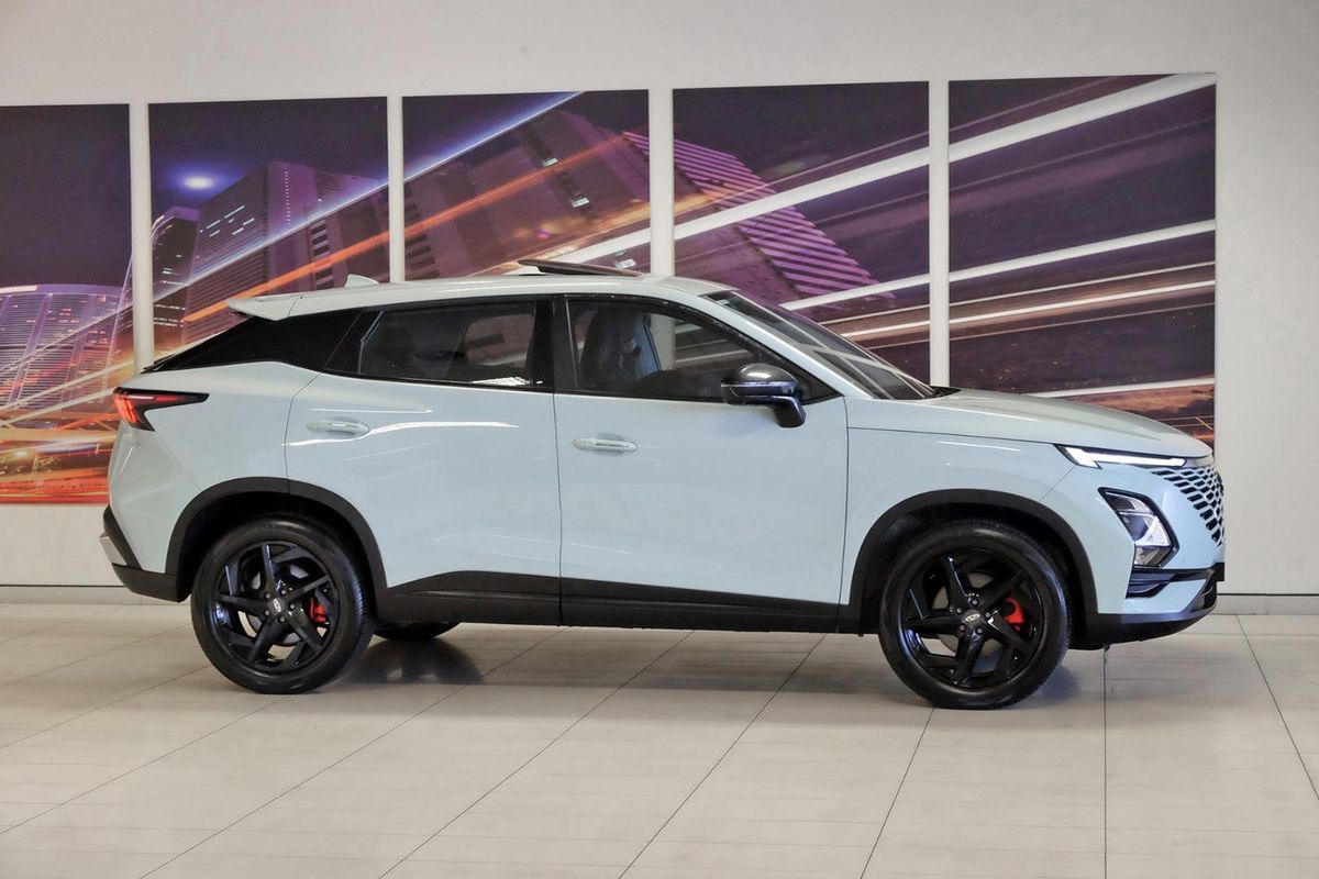 2024 Chery OMODA 5 GT AWD image 3