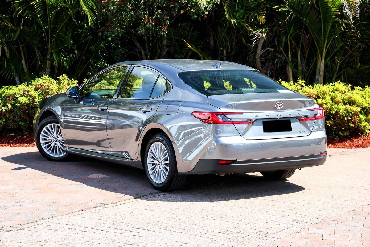 2026 Toyota Camry Ascent Sport AXVH80R