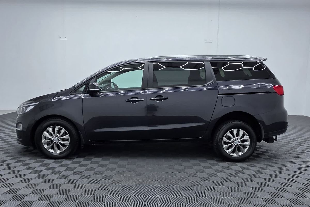 2020 Kia Carnival Si YP image 9