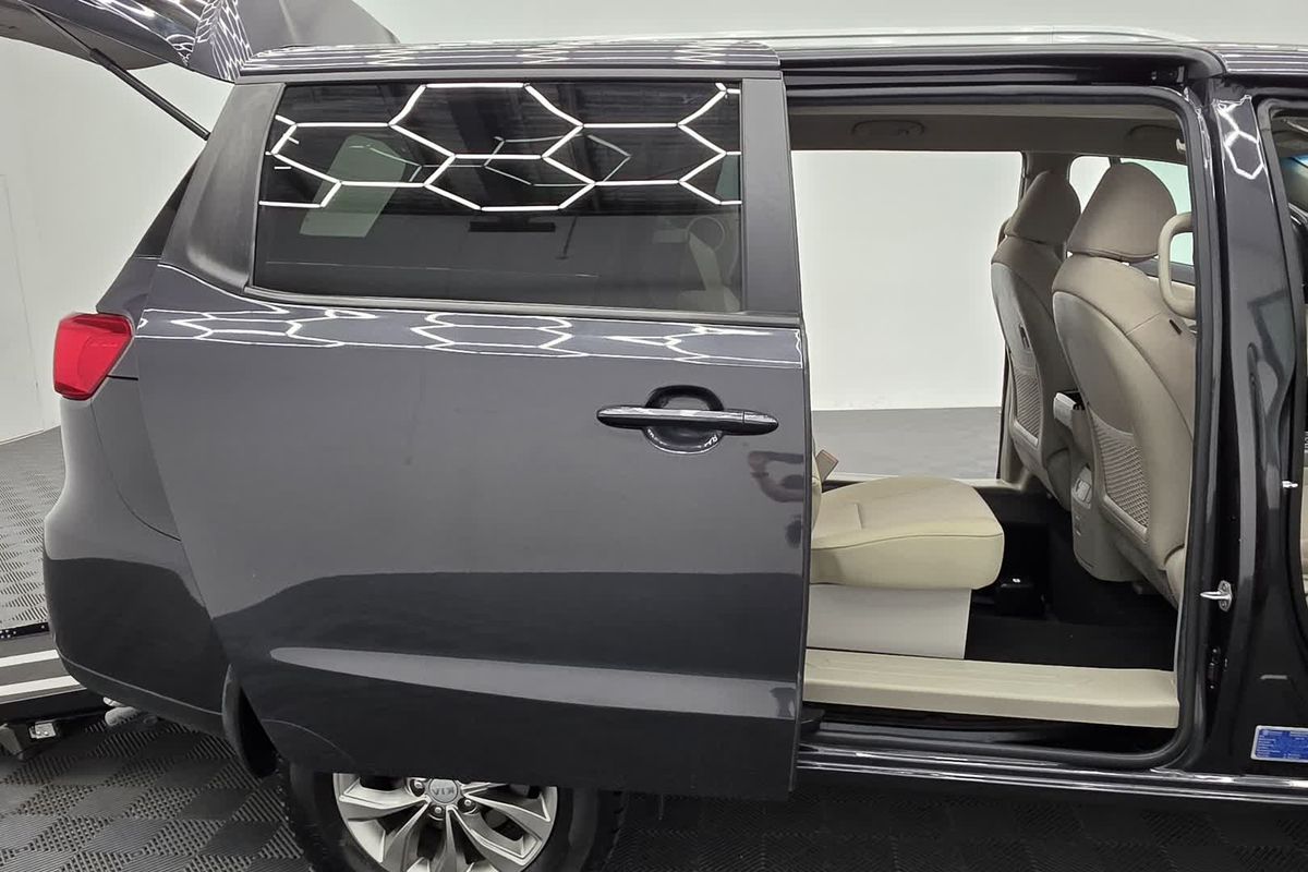 2020 Kia Carnival Si YP image 22
