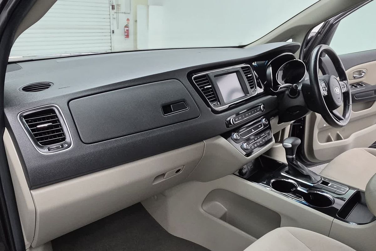 2020 Kia Carnival Si YP image 32