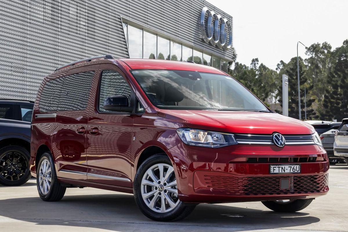 2024 Volkswagen Caddy TSI220 Life 5 LWB
