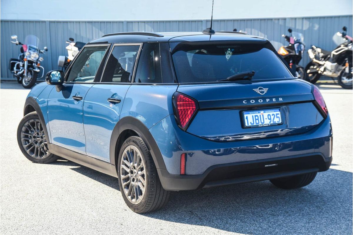 2025 MINI Cooper C Core F65